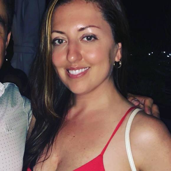 Meet your Posher, Mariella - Picture 1 of 1